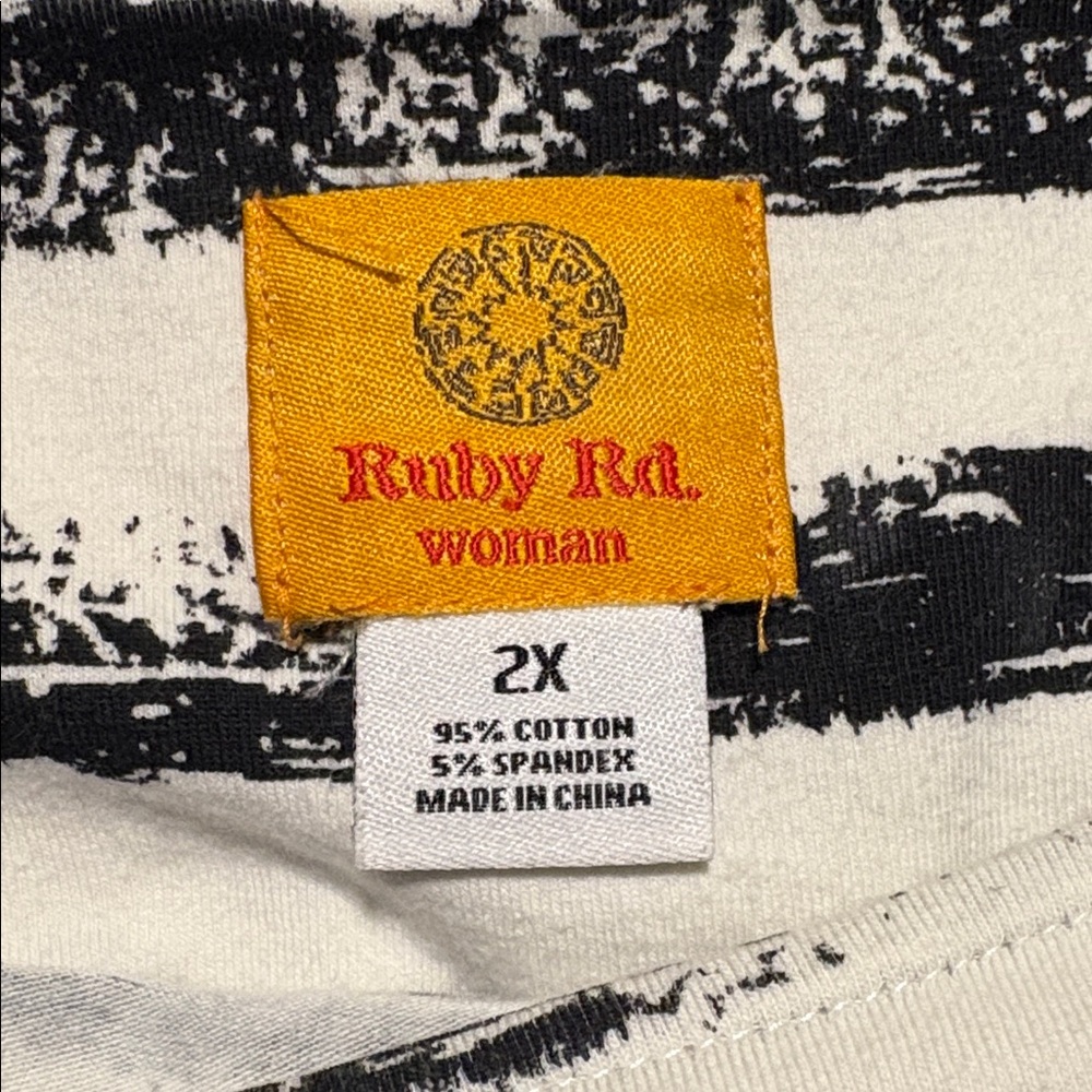 Ruby Rd. Monochrome Striped Top - Picture 2 of 2